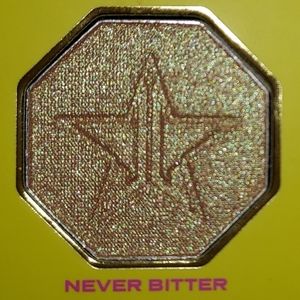 🆕️ JSC SINGLE PAN EYESHADOW - NEVER BITTEN